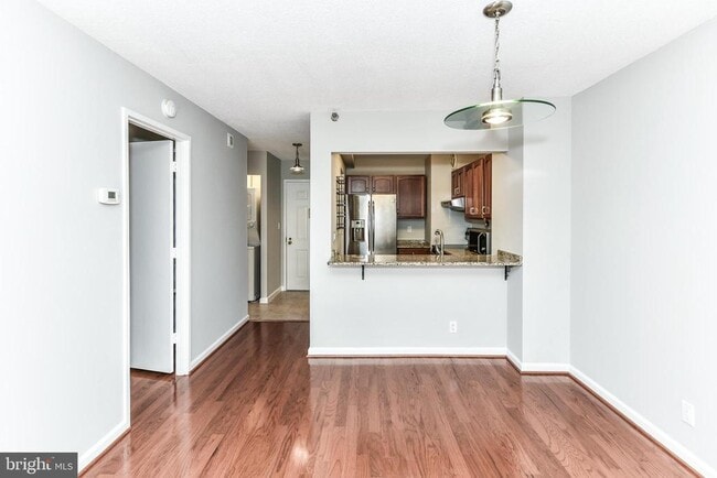 Building Photo - 900 N Stafford St