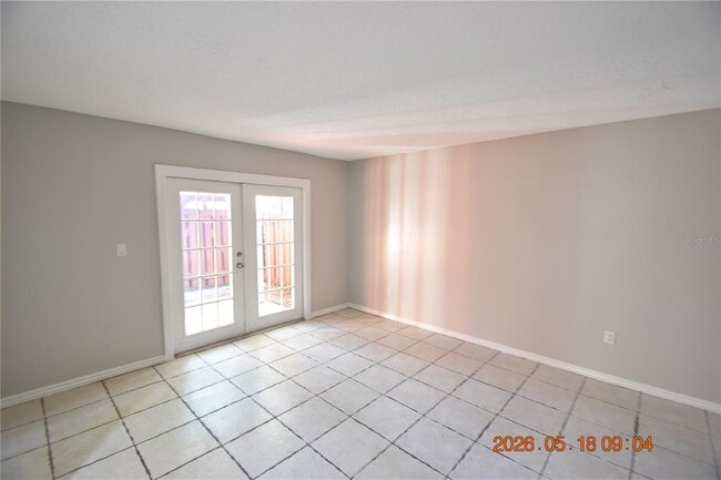 Building Photo - 625 Fairwood Forest Dr