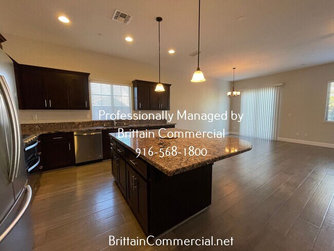 Building Photo - Now Leasing!! Gorgeous 3bd/2ba Single Story Home In Rocklin!