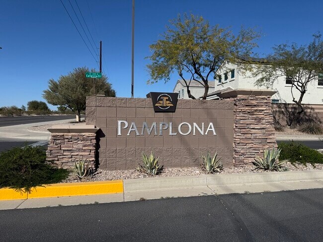 Building Photo - Tartesso