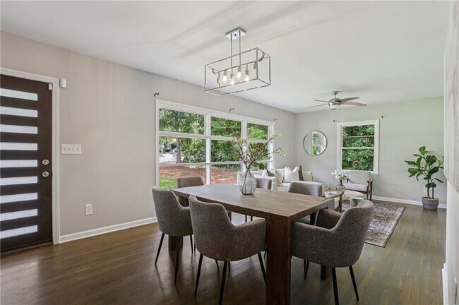 Building Photo - 3731 N Druid Hills Rd