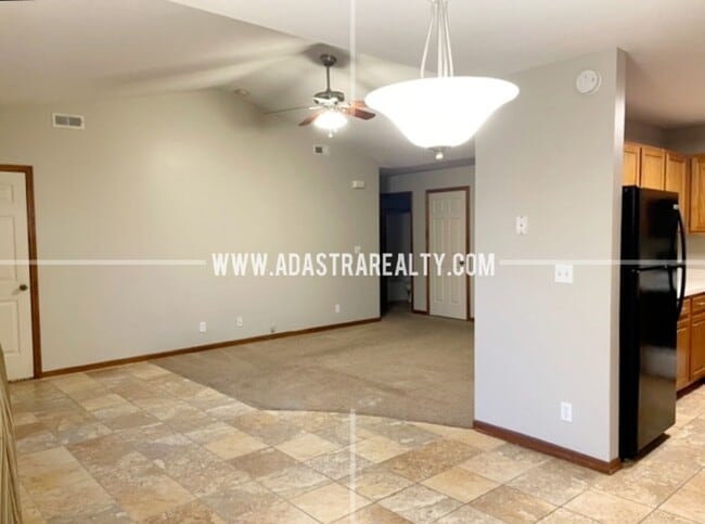 Building Photo - Very Nice Ranch Home in Gardner-Available in MAY!!