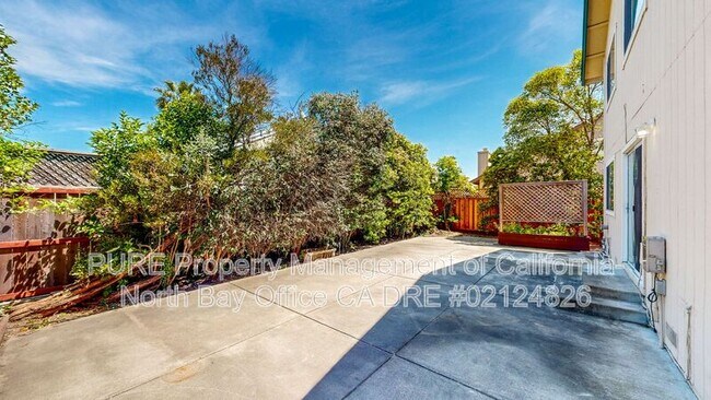 Building Photo - 2003 Jackrabbit Ct