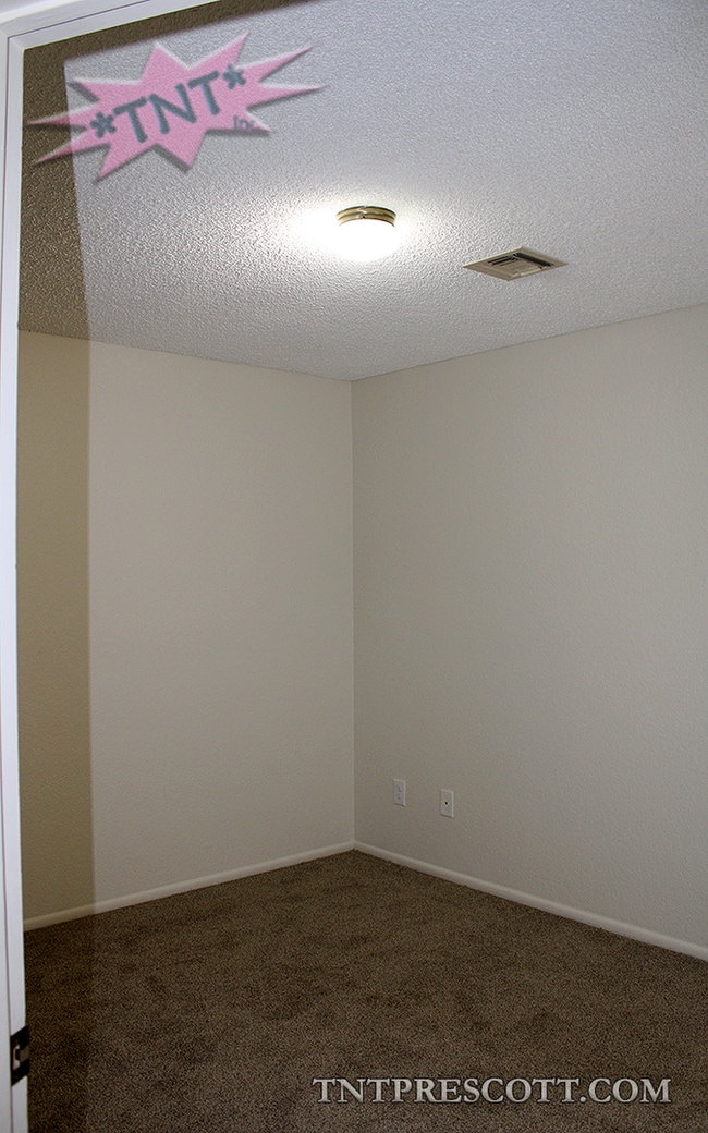 Building Photo - Condo in Montana Villas HOA