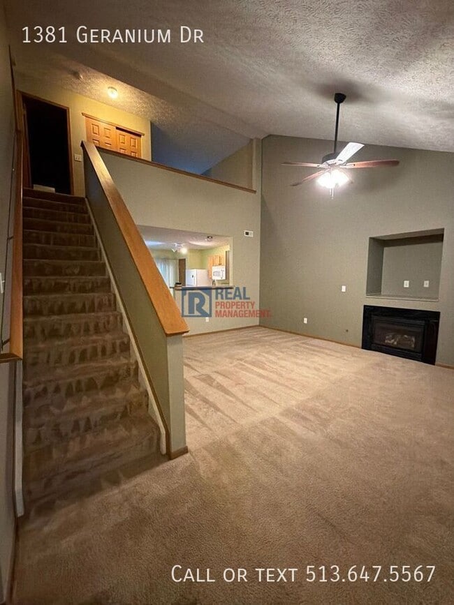 Building Photo - 1381 Geranium Dr