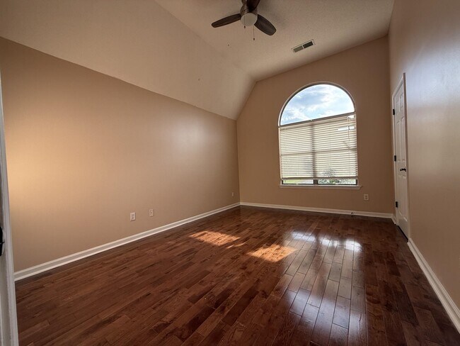 Building Photo - 284 Cross Breeze Dr