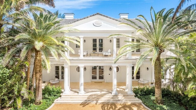 Building Photo - 2315 S Ocean Blvd