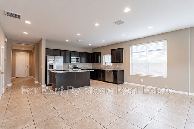 Building Photo - 8499 W Sonoma Way