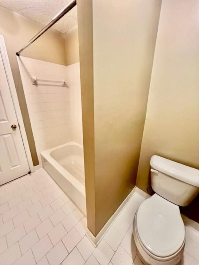 Building Photo - 1464 River Pine Dr