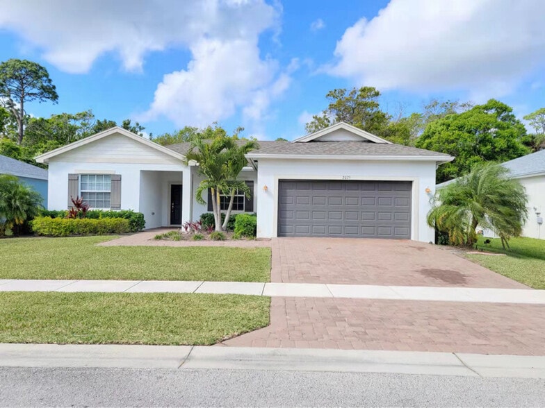 Primary Photo - 2075 46th Ave