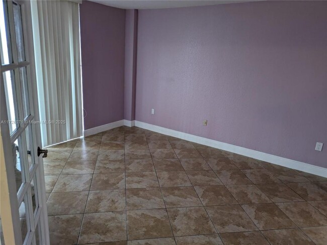 Building Photo - 1 bedroom in North Miami FL 33162