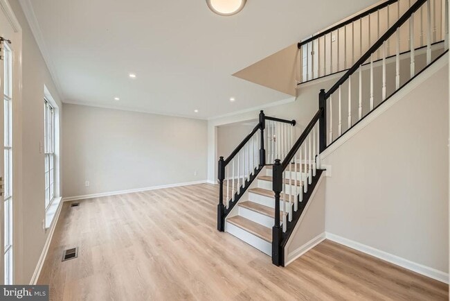Building Photo - 701 Rosefield Ct