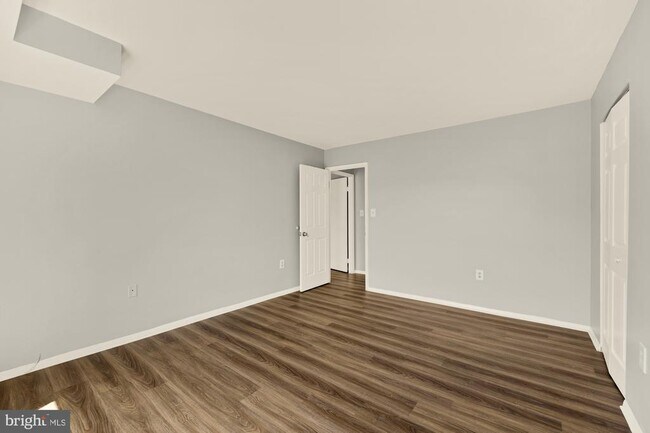 Building Photo - 5614 Bismach Dr