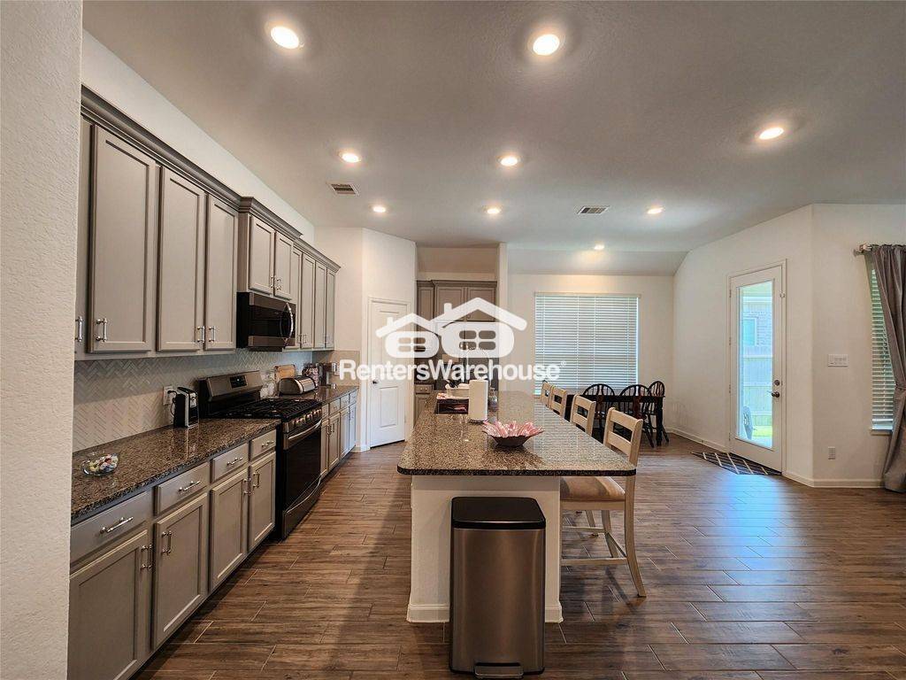 Building Photo - 14007 Hartford Heights Wy