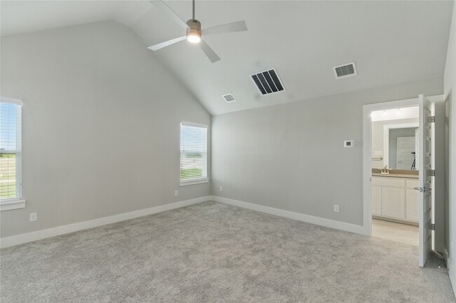 Building Photo - 2617 Tanager St