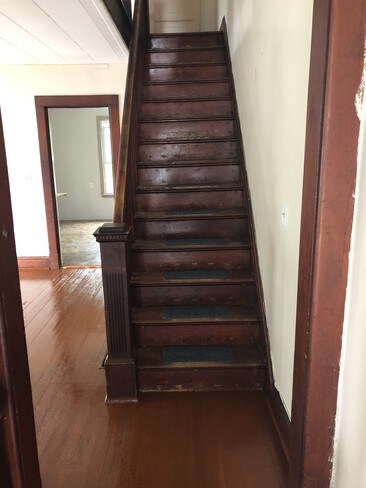 Building Photo - 28 Hartford Ave