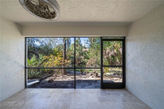 Building Photo - 17458 Blueberry Hill Dr