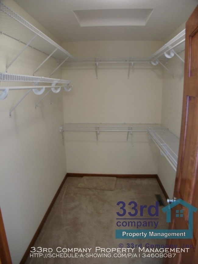 Building Photo - 2082 Arnold Palmer Dr