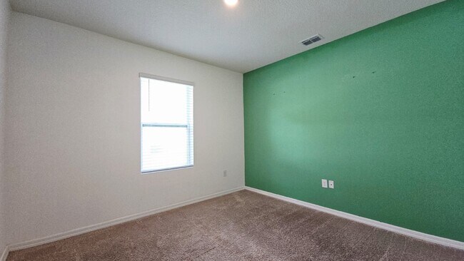 Building Photo - 3639 Scarlet Oak Dr