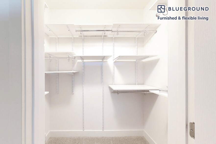 Building Photo - 820 Concorde Cir