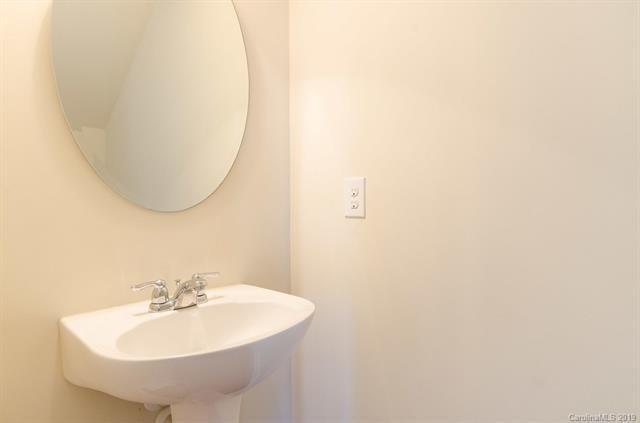 Building Photo - "Charming 3-Bed Oasis with Granite Accents & Pool Retreat in Belmont!"