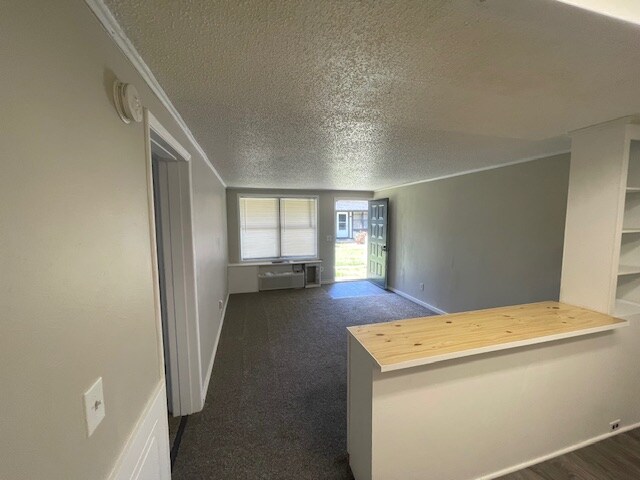 Building Photo - 3460 Main St