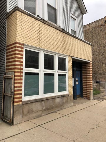 Primary Photo - 3736 N Ashland Ave