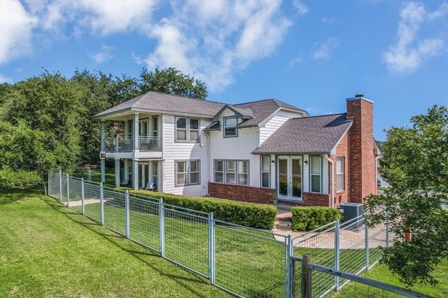 Building Photo - 5731 Misty Hill Cove