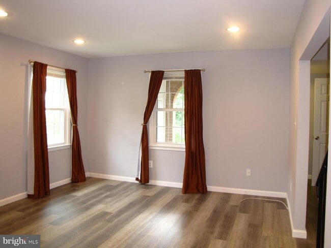 Building Photo - 3354 Contessa Ct