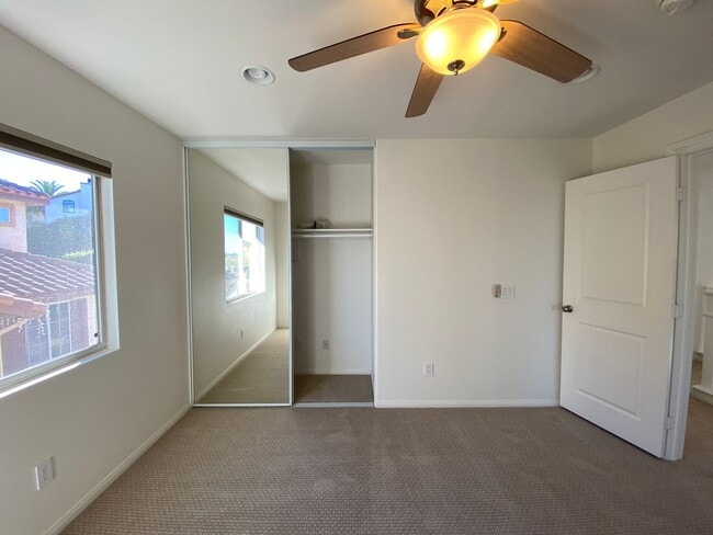 Building Photo - Gorgeous 4 Bedroom Carlsbad Home With A Stunning View and Solar!