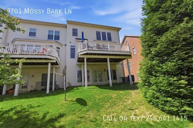 Building Photo - 9701 Mossy Bark Ln