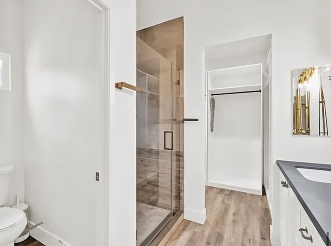 Building Photo - 12428 Lilac Ct
