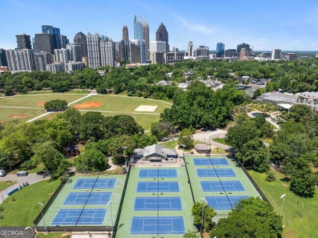 Building Photo - 275 13th St NE
