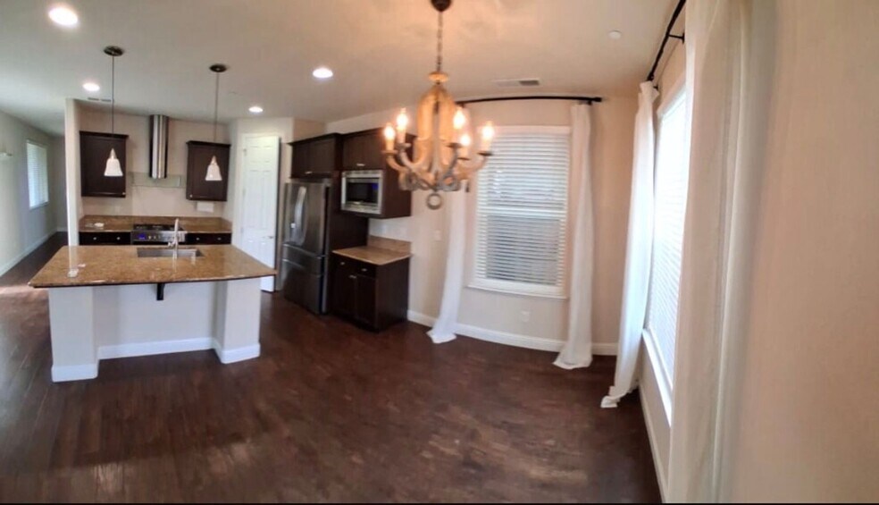 Building Photo - 11333 North Garden Sage Avenue