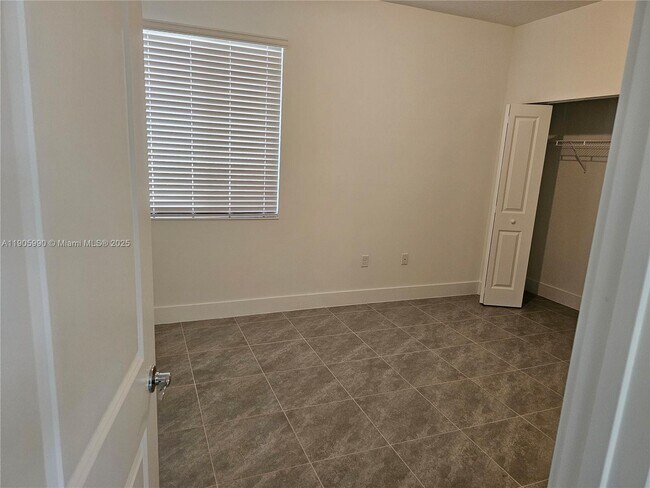 Building Photo - 5088 Nevola Ave