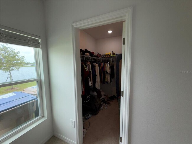 Building Photo - 121 Citrine Lp