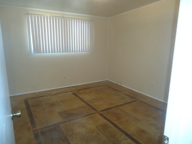 Building Photo - 1301 Cushman Dr
