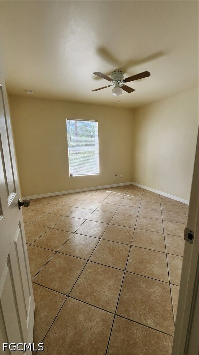 Building Photo - 2118 Snead Dr