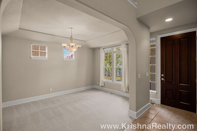 Building Photo - 12834 NW Alsace Ln