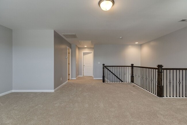 Building Photo - **Stunning 3BE/2.5BA home in a stellar nei...