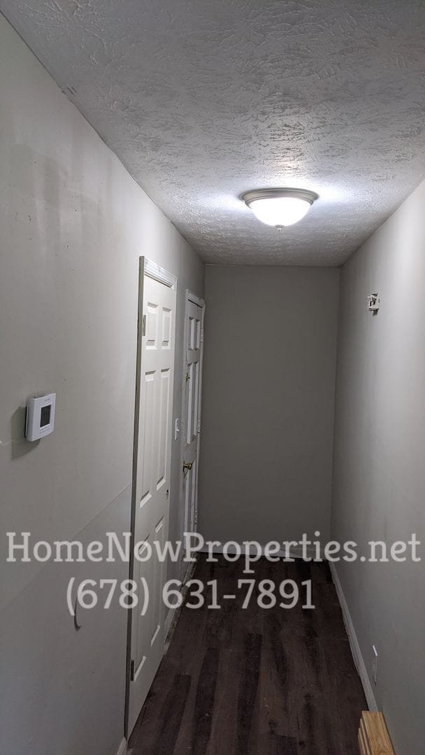Interior Photo - Waters Edge Apartments