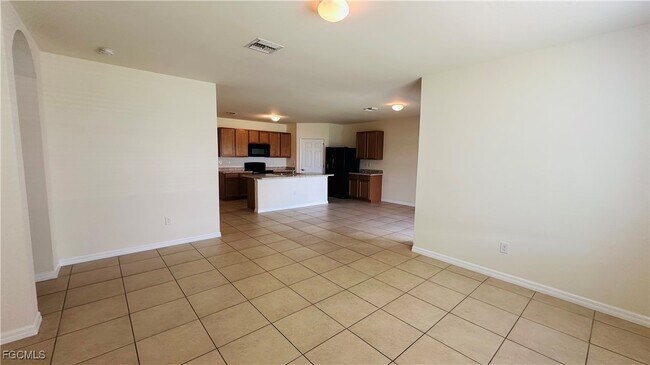 Building Photo - 4417 SW 15th Pl