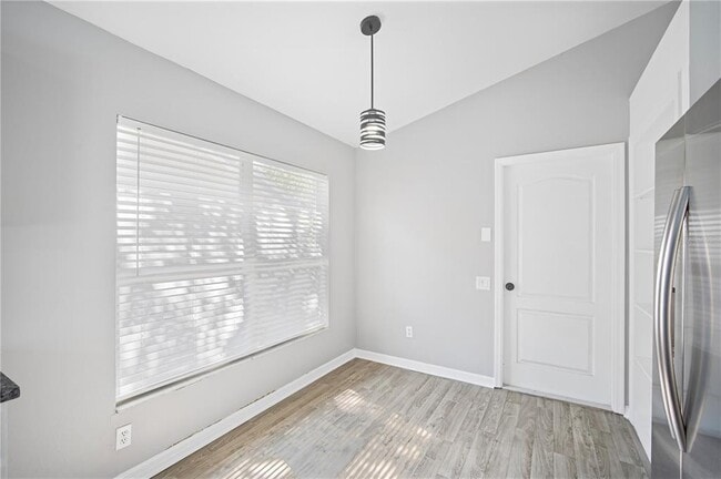 Building Photo - 5513 Terrain De Golf Dr