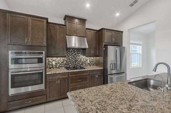 Building Photo - 1004 Heron Sound Dr