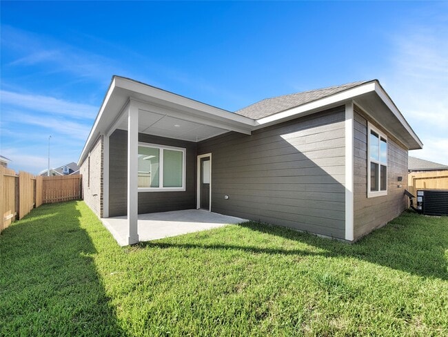 Building Photo - 7518 Thrips Ln