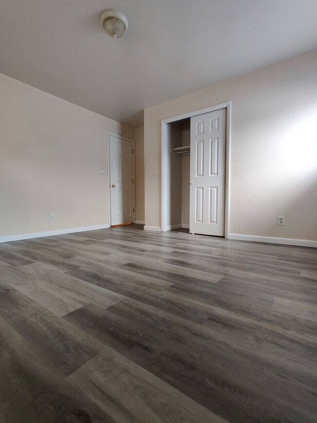 Building Photo - Coming Soon – 3-Bedroom Home for Rent