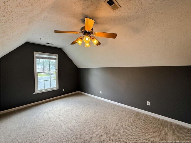 Building Photo - 509 Kentwell Ct