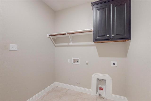 Building Photo - 1004 Bluebird Way