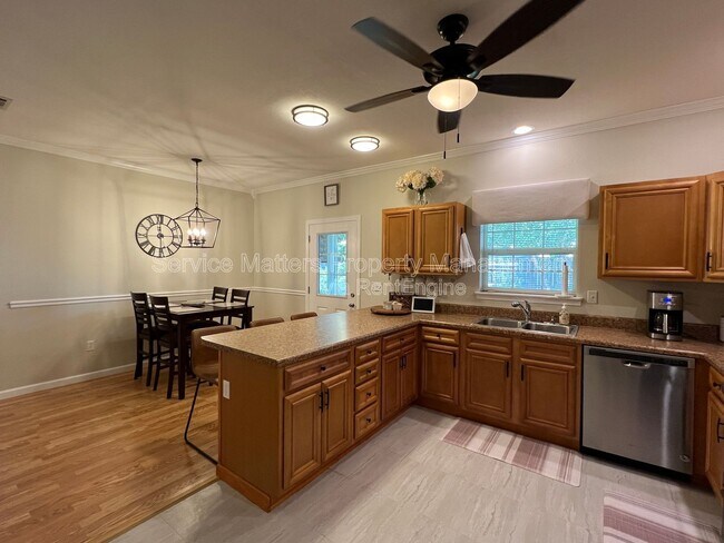 Building Photo - 3422 Festival Dr