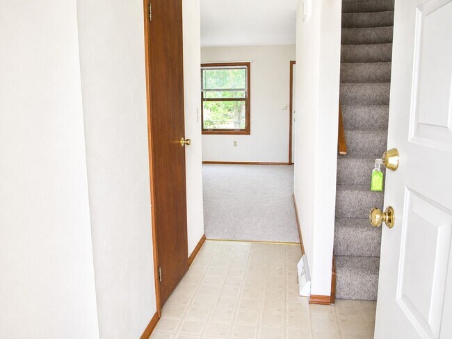 Building Photo - 3502 -12 PLUM STREET ERIE PA 16508